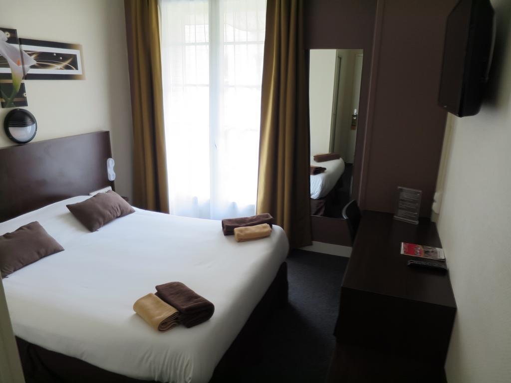 Hotel De La Paix Caen Phòng bức ảnh