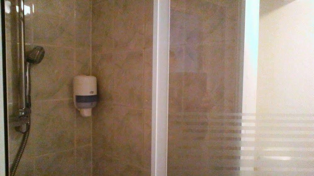 Hotel De La Paix Caen Ngoại thất bức ảnh