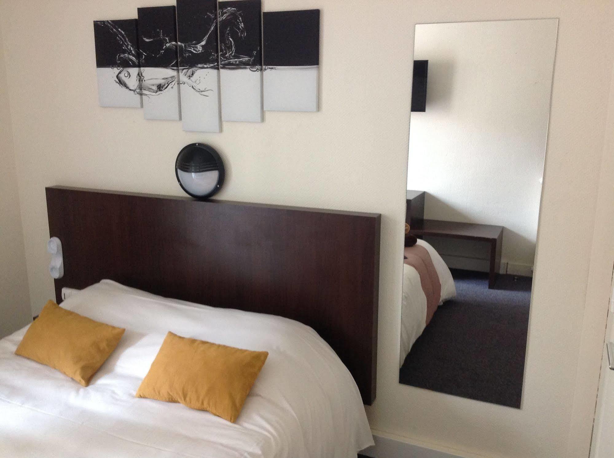 Hotel De La Paix Caen Ngoại thất bức ảnh
