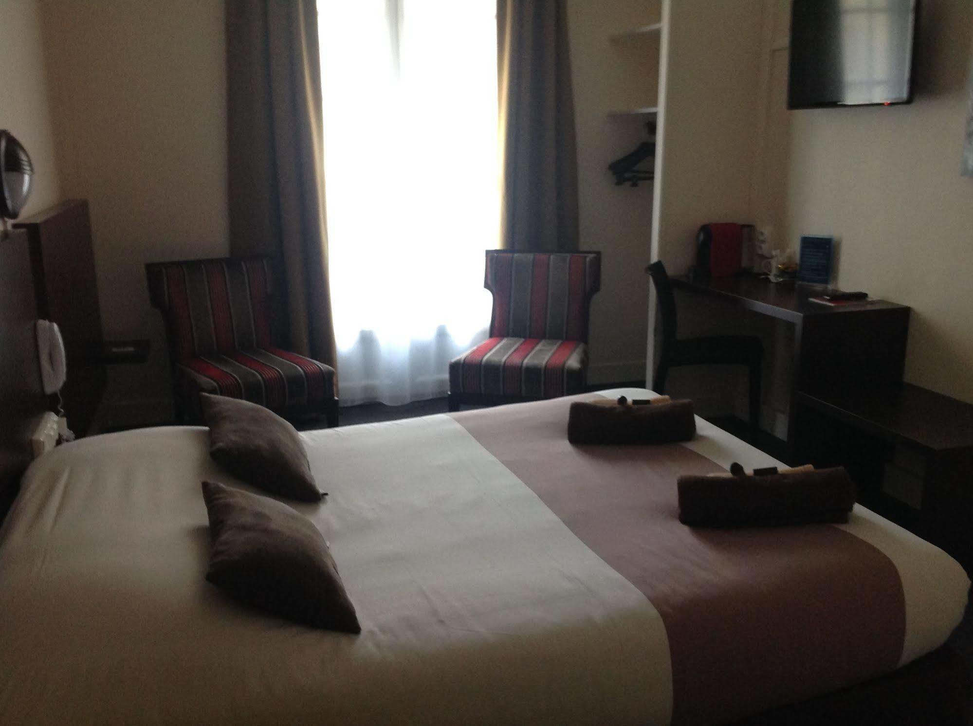 Hotel De La Paix Caen Ngoại thất bức ảnh